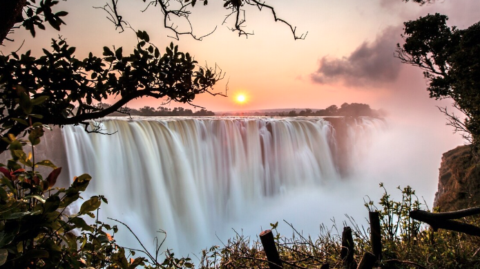 Vic-Falls