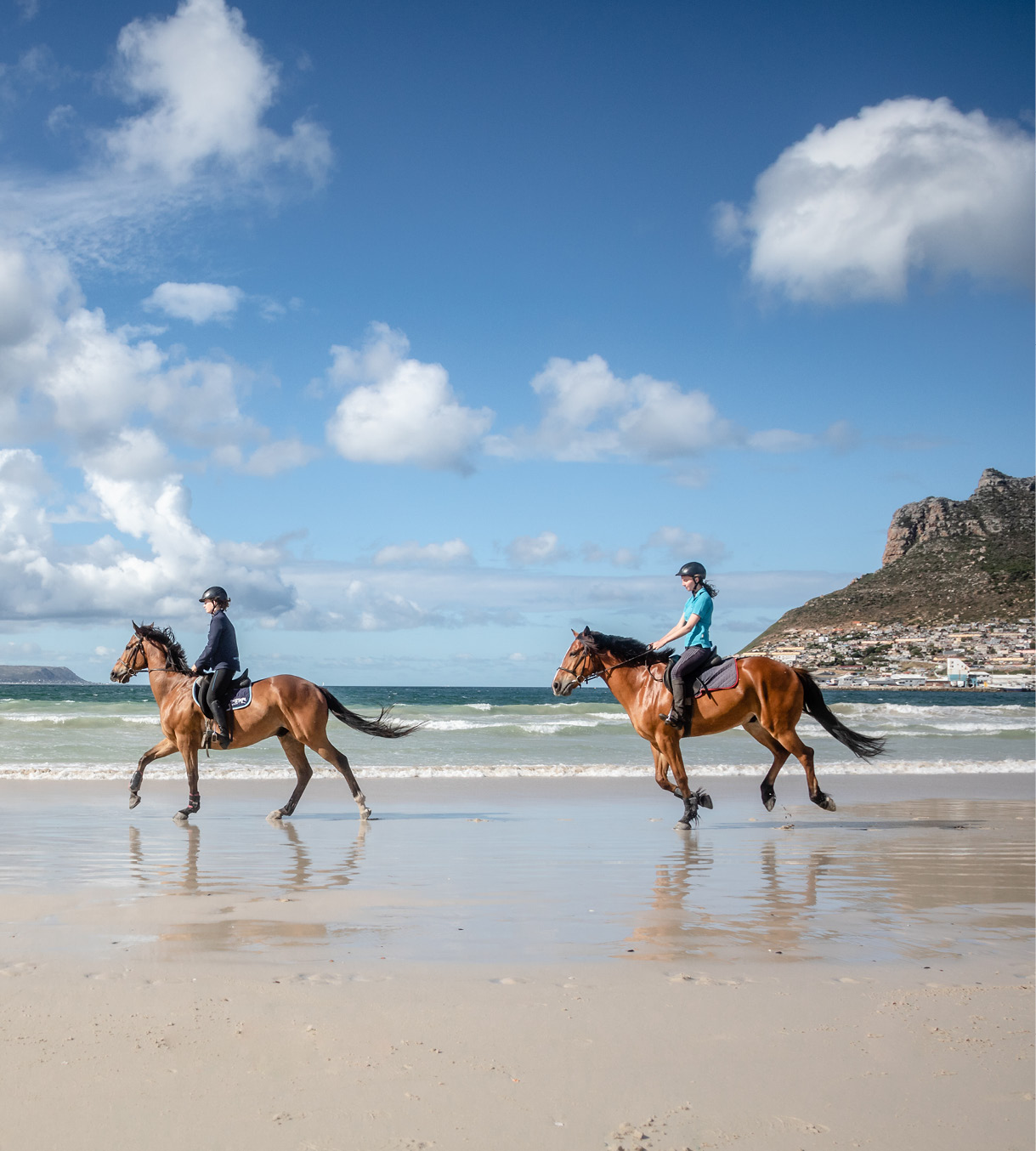 BEACH HORSE RIDING